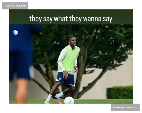 比塞克回应转会传闻:他们说什么我都不在乎 比塞克回应转会传闻:他们说什么我都不在乎