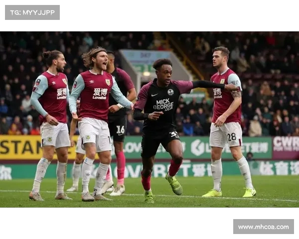 网球赛场风云激荡 聚焦全球顶尖球员争锋与新星崛起 网球赛场风云激荡 聚焦全球顶尖球员争锋与新星崛起