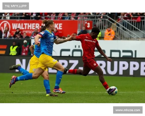 布伦瑞克队在德甲赛季中的崛起与挑战：未来发展前景分析